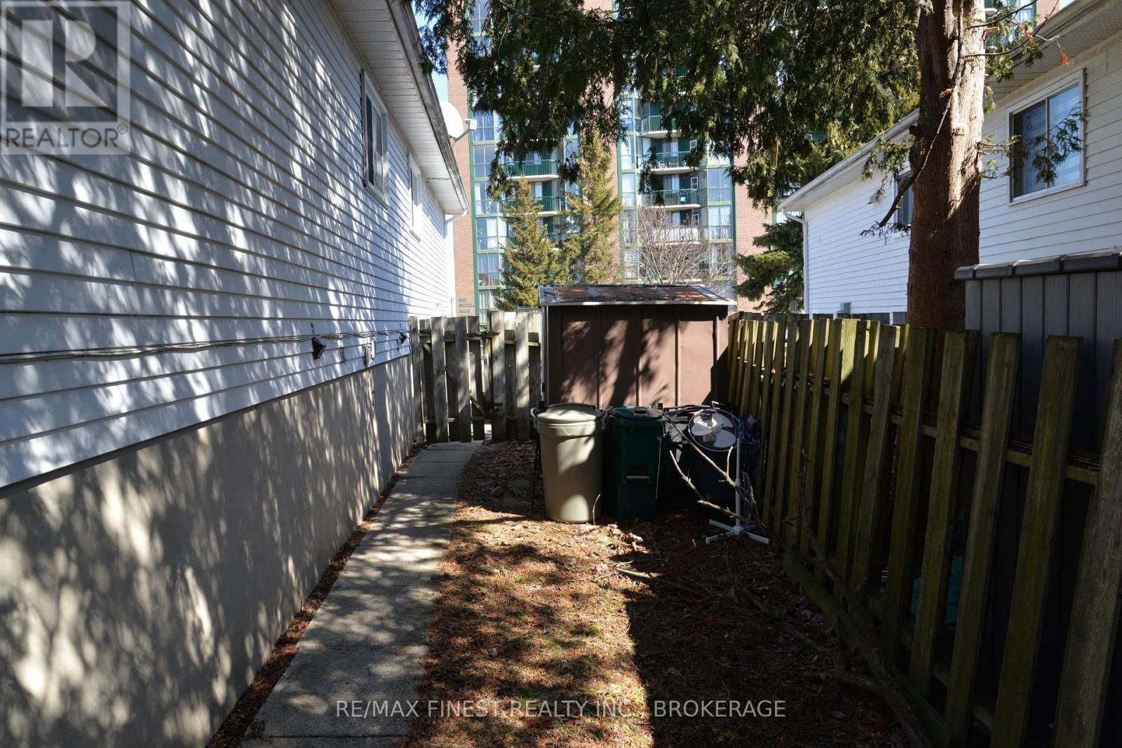 757 RIDLEY DRIVE Image 21