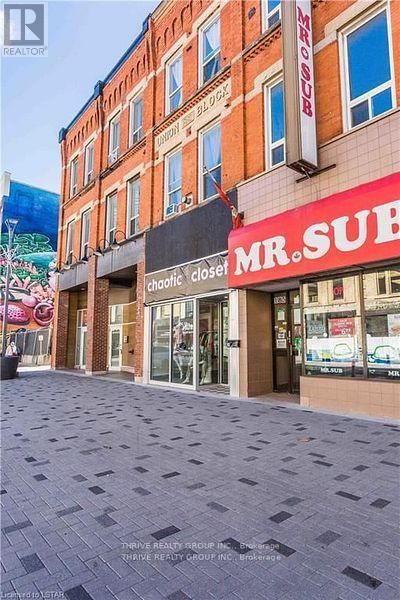 187 DUNDAS STREET Image 5
