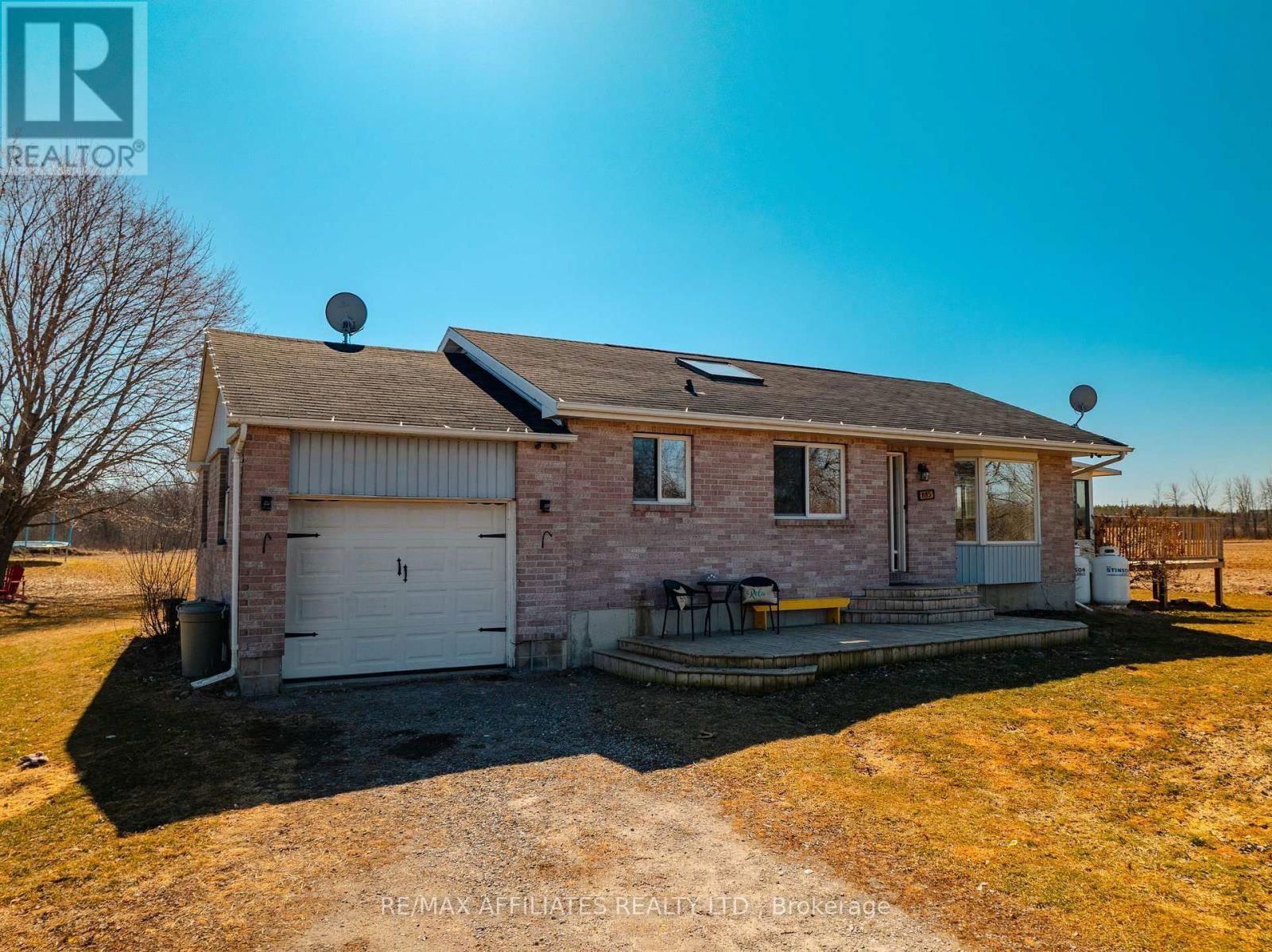 885 TOWNLINE ROAD Image 1