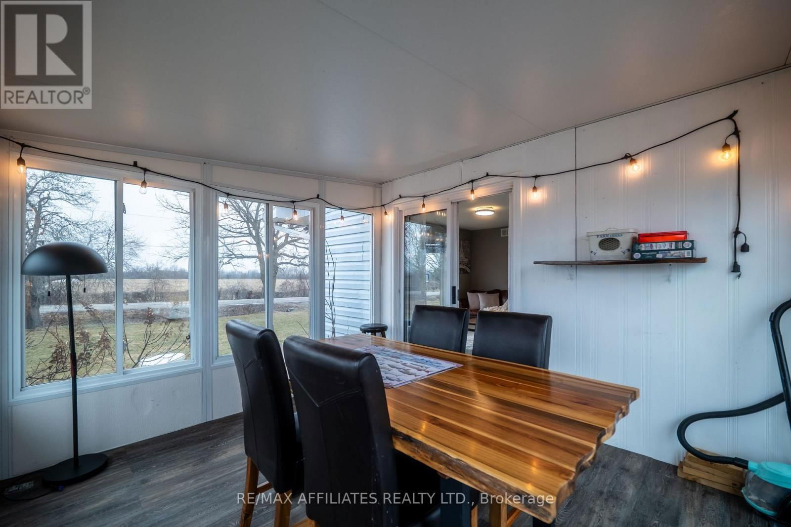 885 TOWNLINE ROAD Image 30
