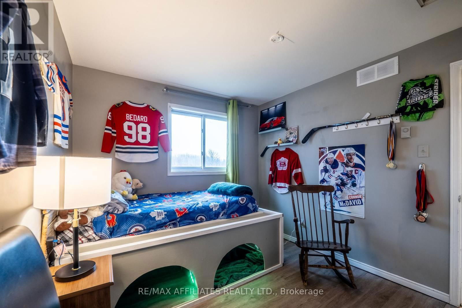 885 TOWNLINE ROAD Image 37