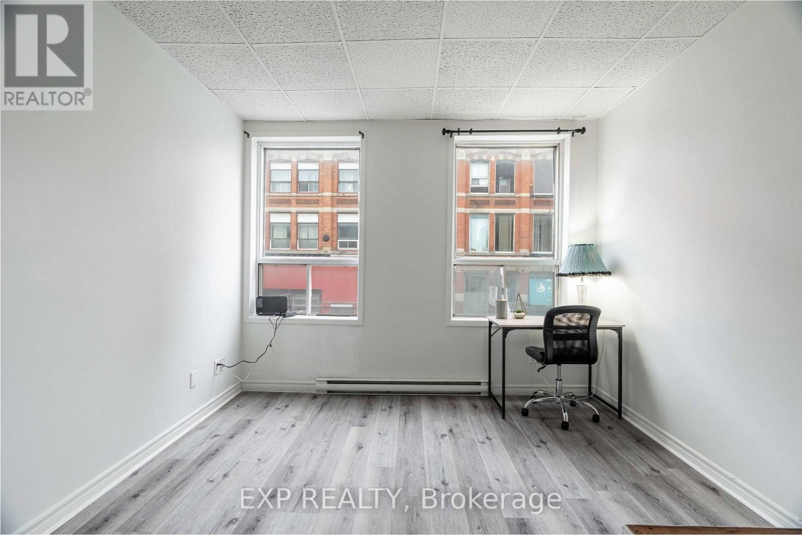 344.5 RICHMOND STREET Image 10