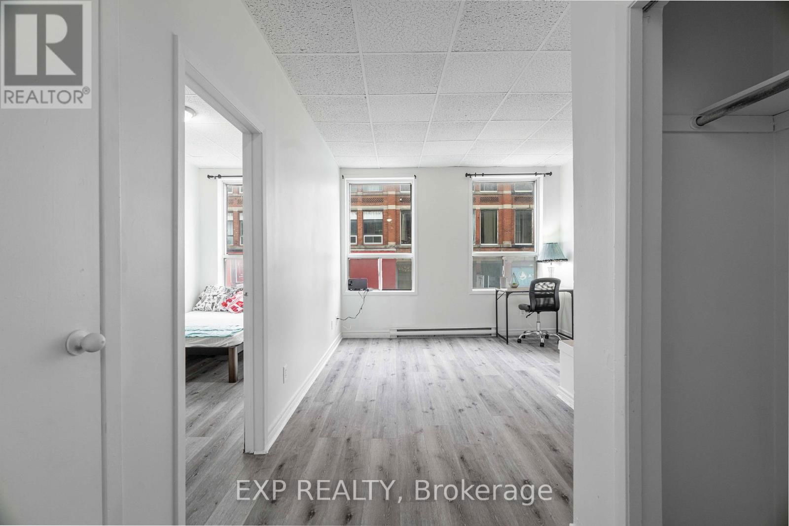 344.5 RICHMOND STREET Image 16