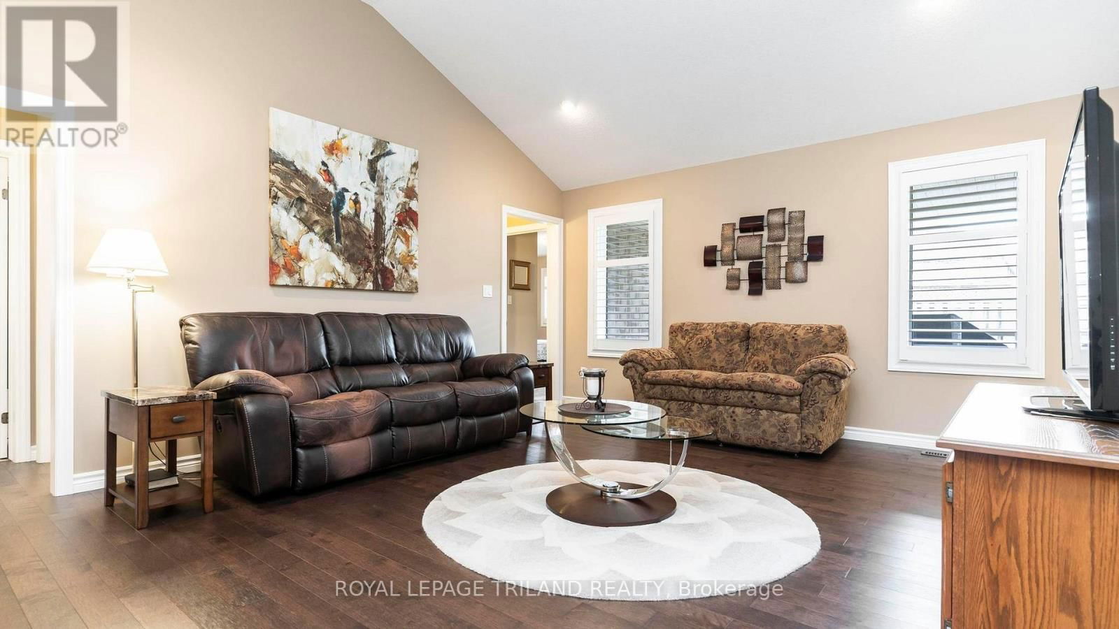25 - 120 SOUTHGATE PARKWAY Image 11