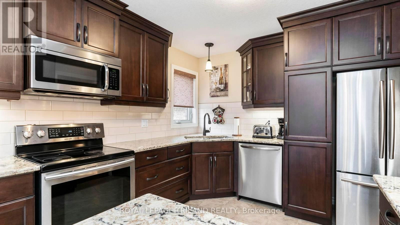 25 - 120 SOUTHGATE PARKWAY Image 18