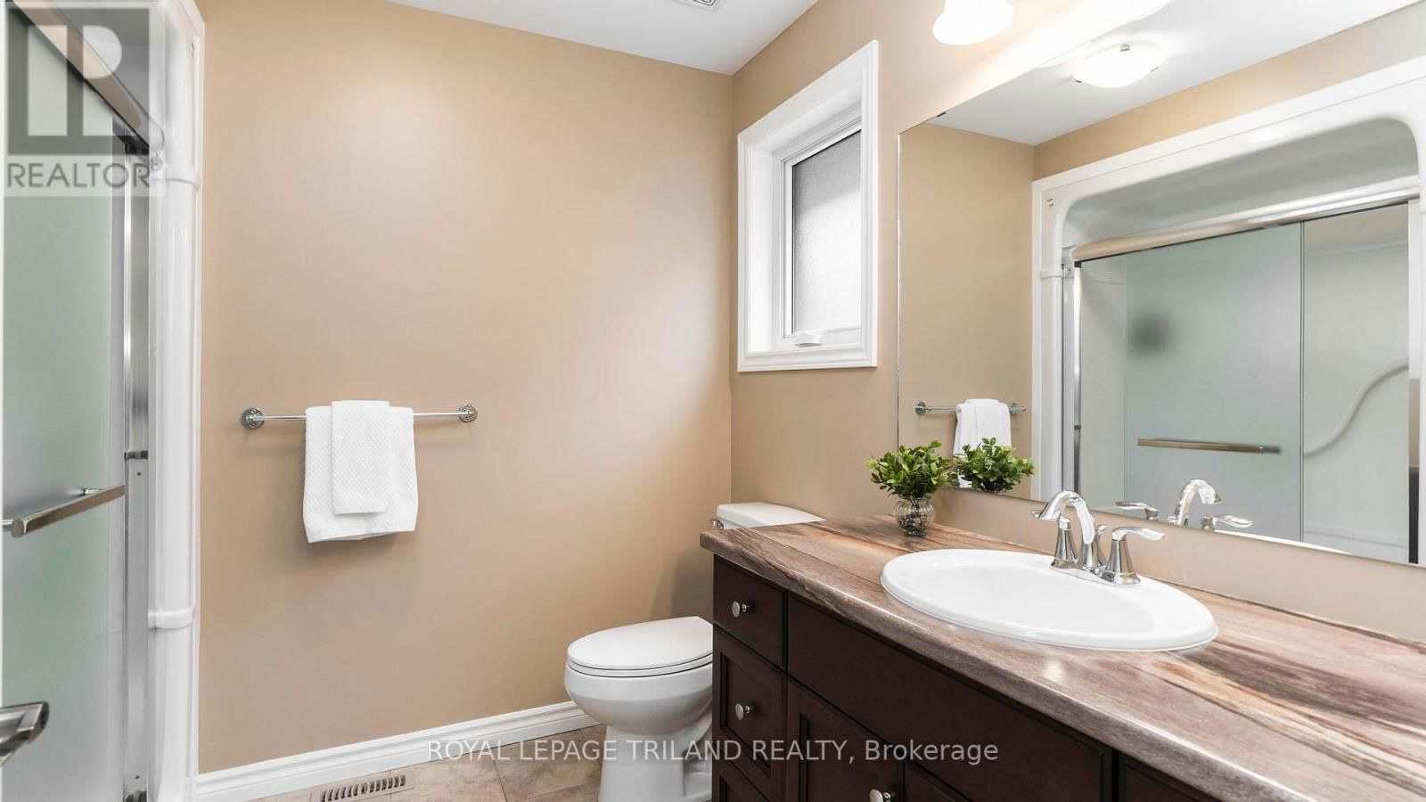 25 - 120 SOUTHGATE PARKWAY Image 21