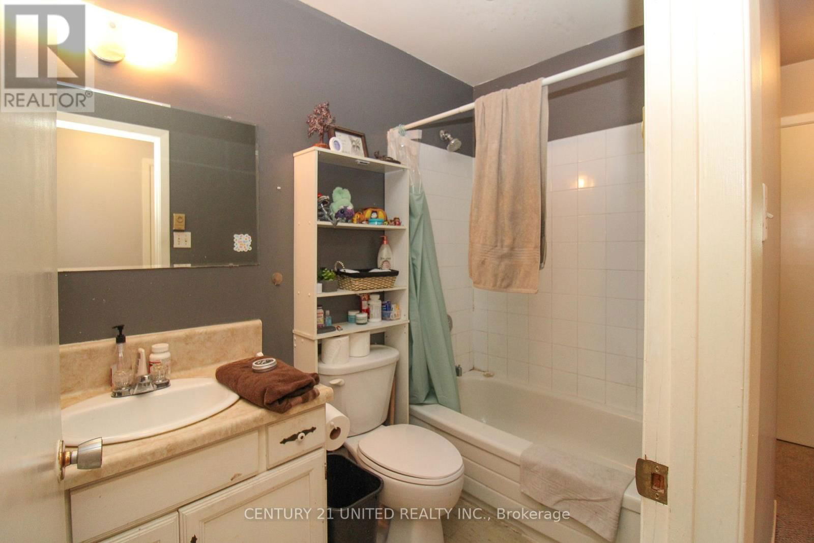 200 LAKE STREET Image 26