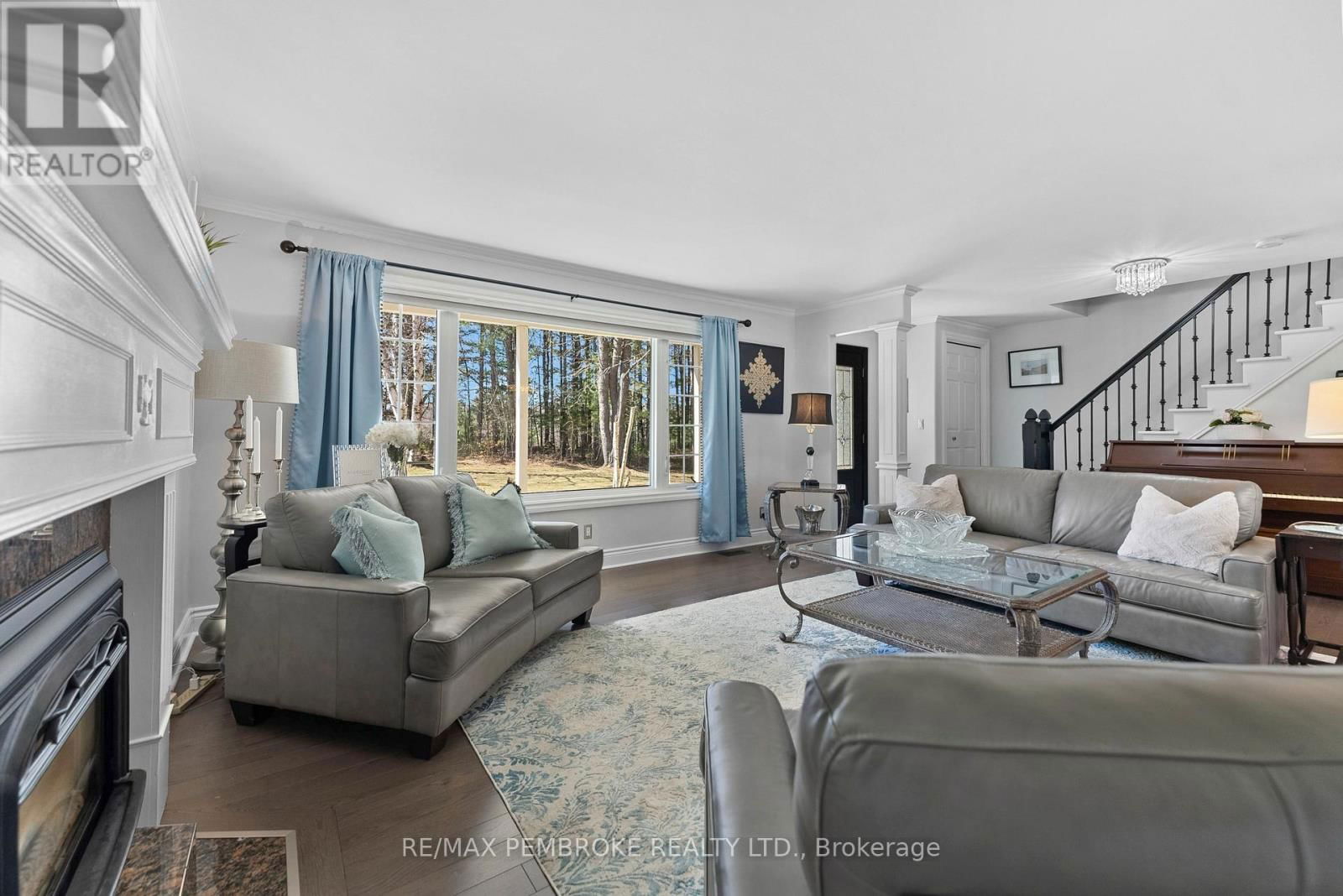 686 AIRPORT ROAD Image 20