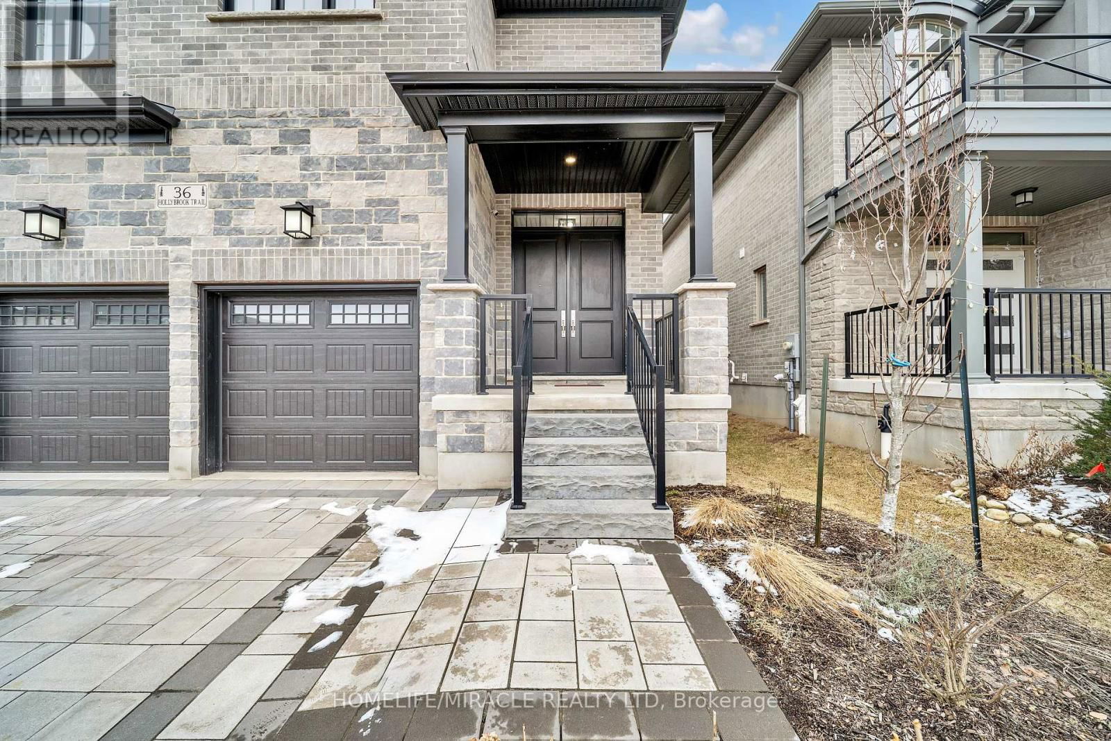 36 HOLLYBROOK TRAIL Image 4