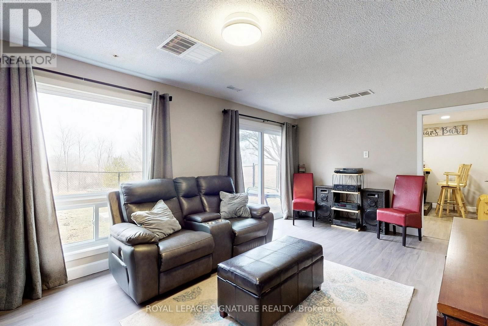 58 ARANDA WAY Image 21