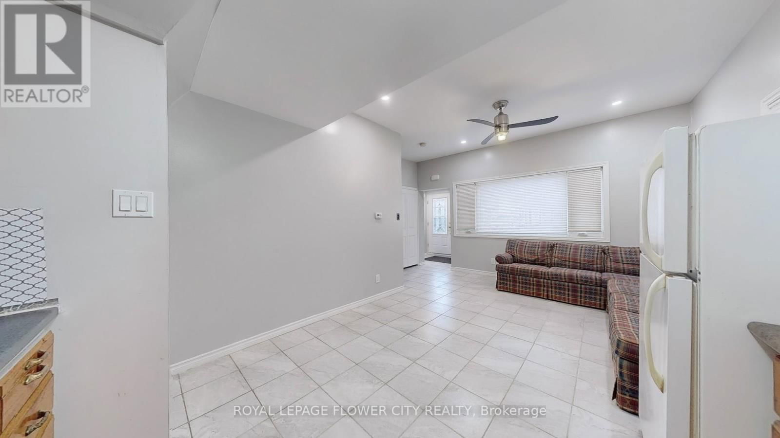 6294 ASH STREET Image 12