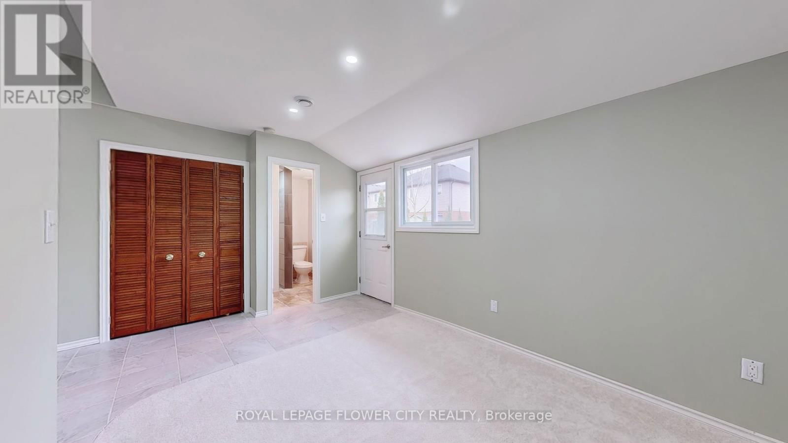 6294 ASH STREET Image 19