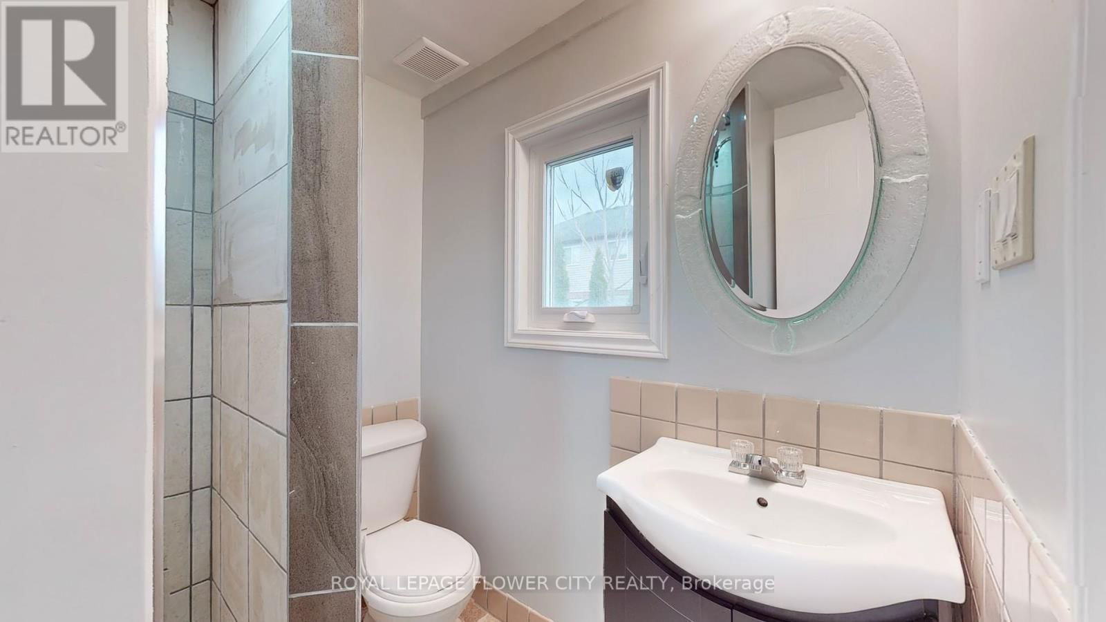 6294 ASH STREET Image 30
