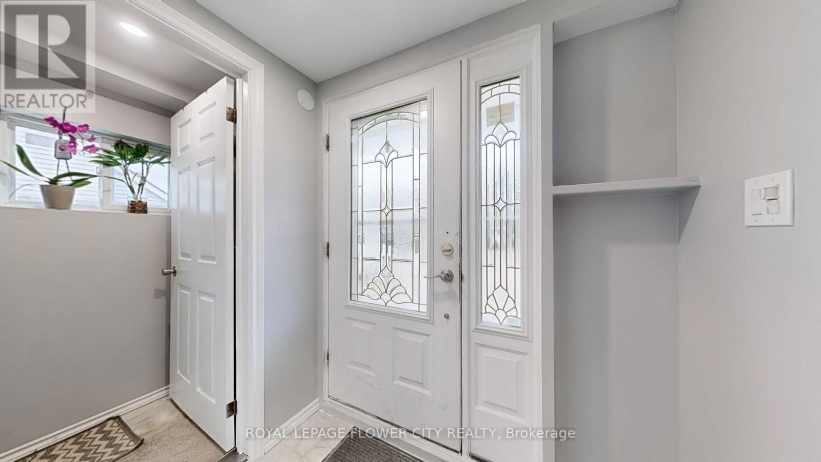 6294 ASH STREET Image 32