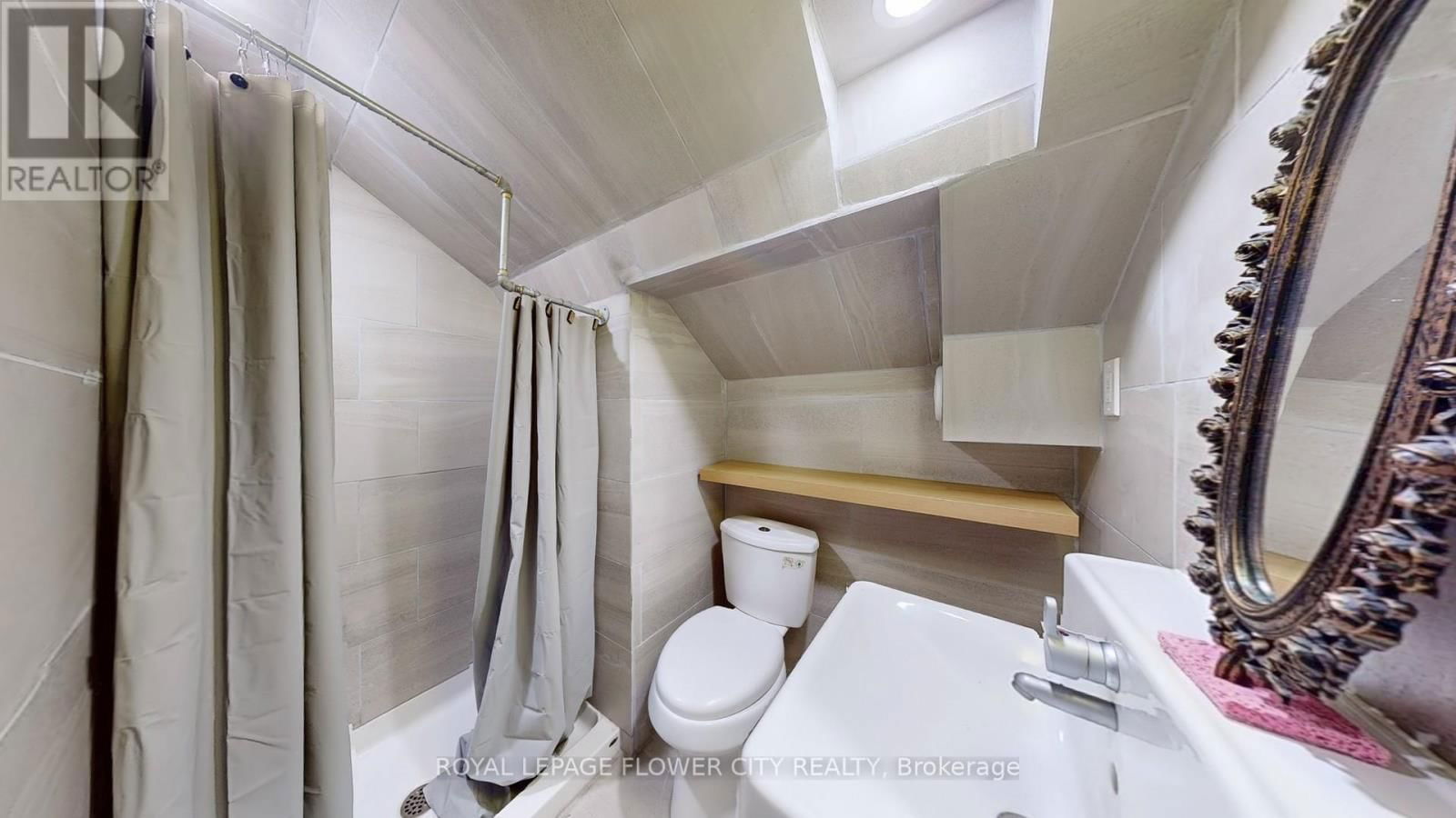 6294 ASH STREET Image 39