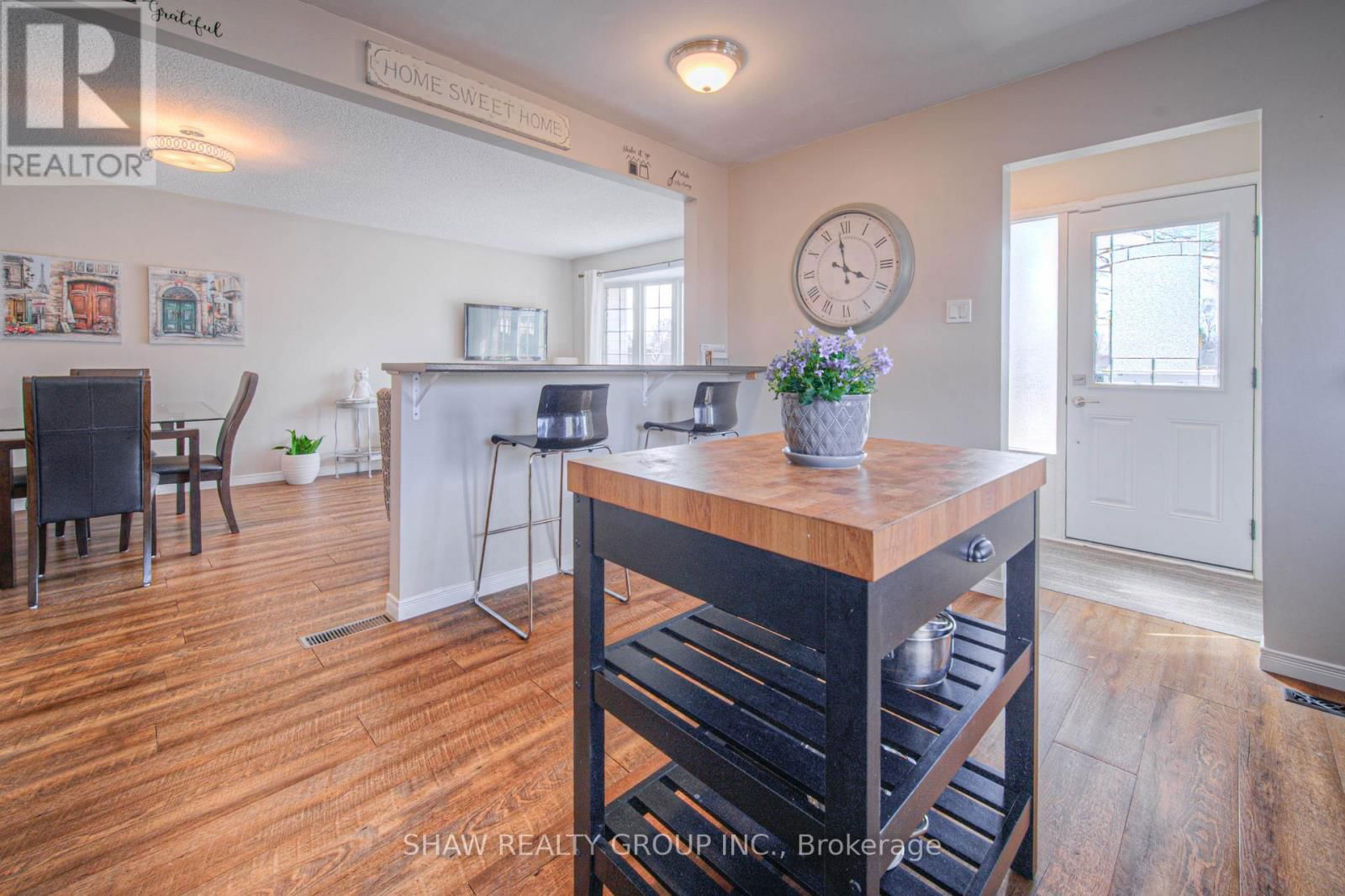 19 SEKURA PLACE Image 11