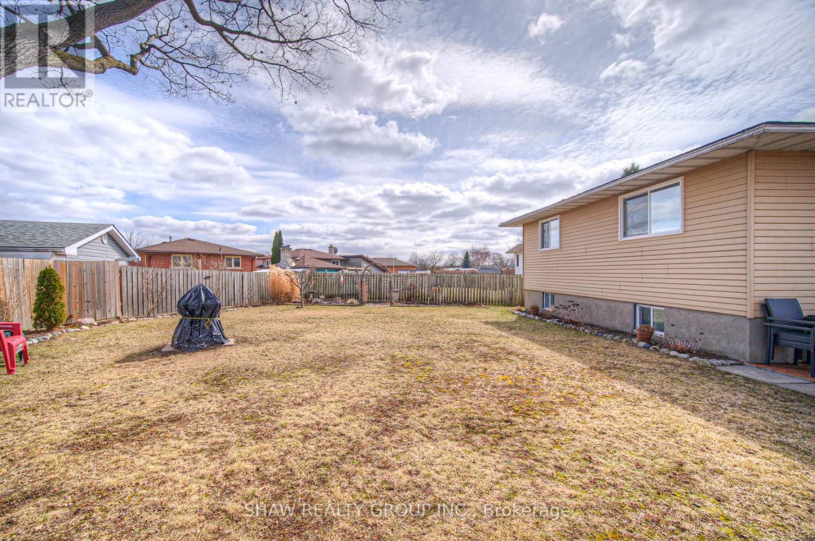 19 SEKURA PLACE Image 35