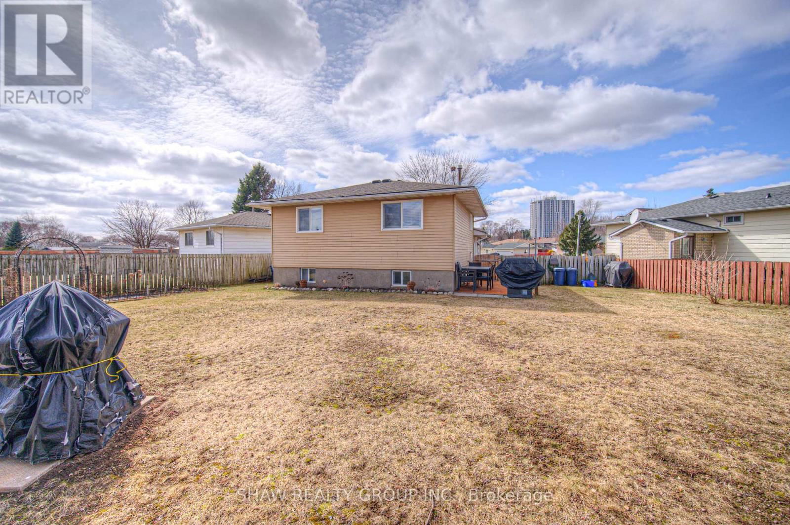 19 SEKURA PLACE Image 36