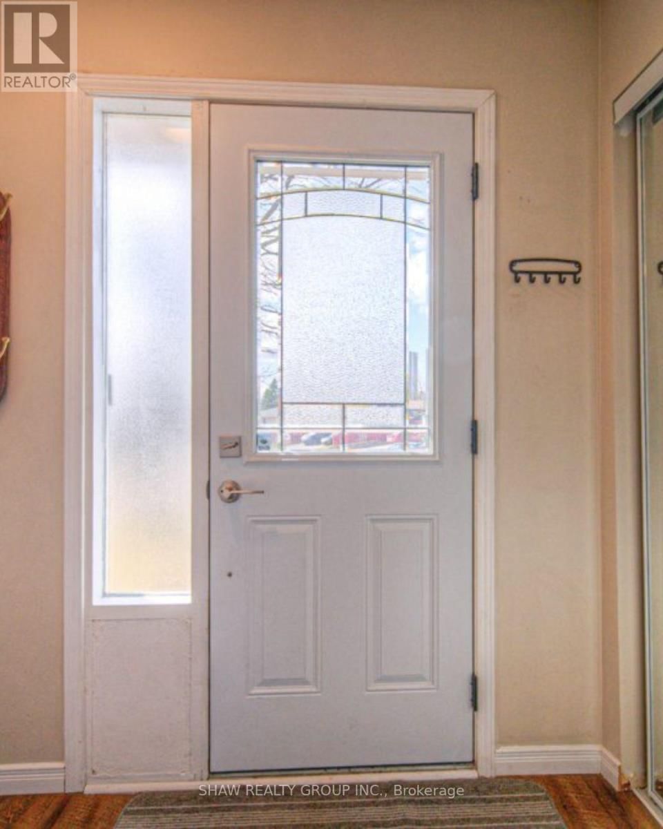 19 SEKURA PLACE Image 4