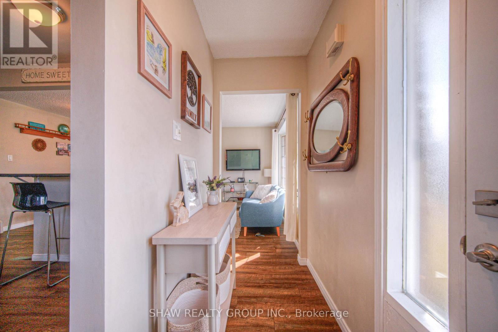 19 SEKURA PLACE Image 5