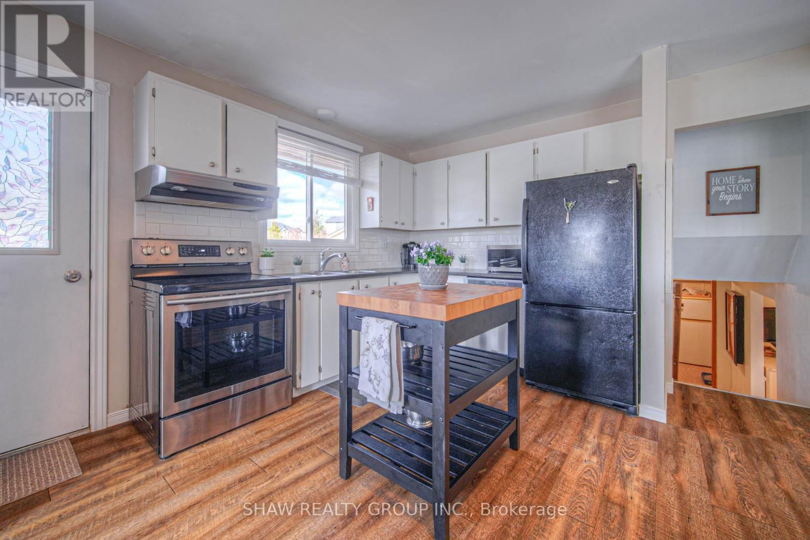 19 SEKURA PLACE Image 7