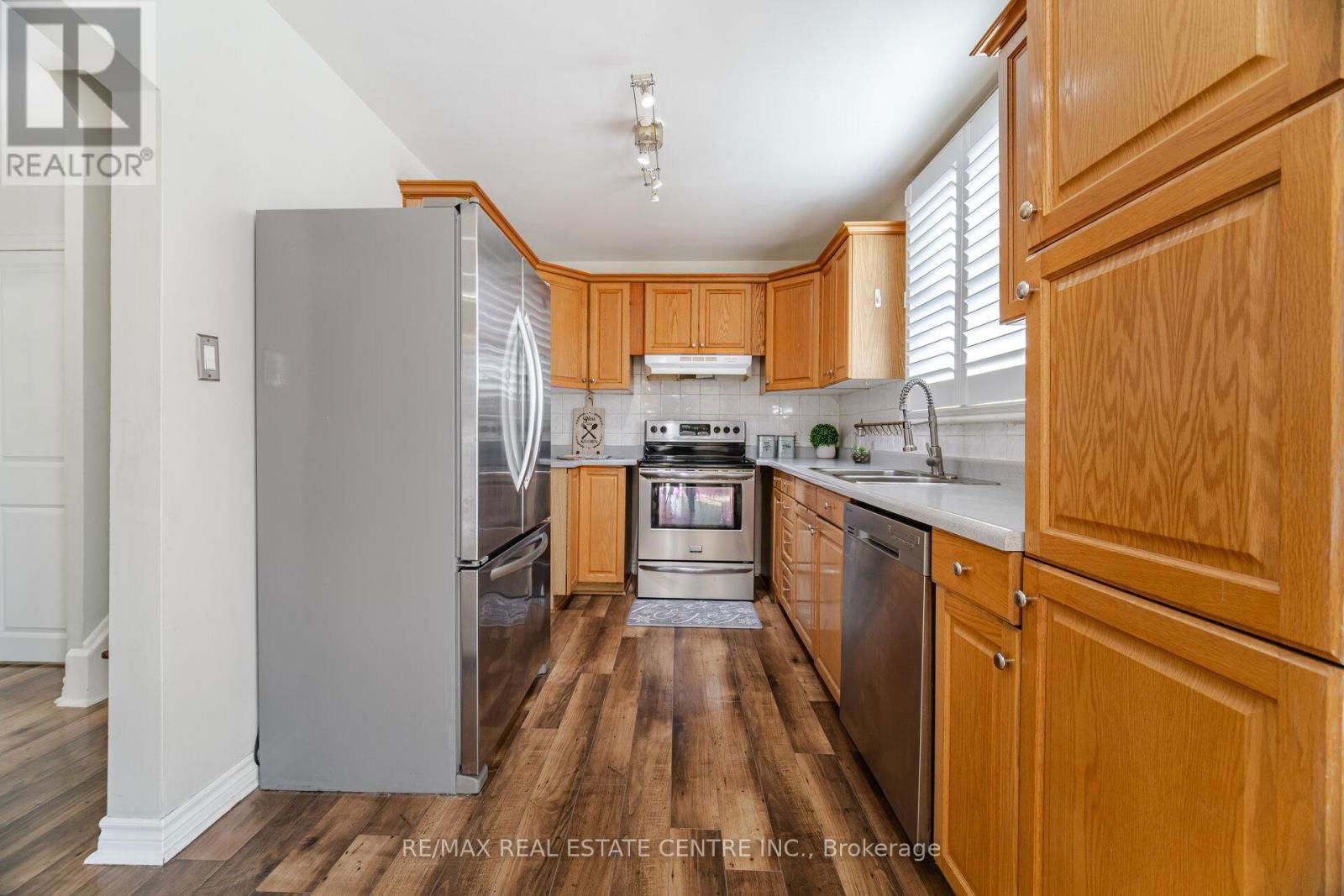 32 EAST 44TH STREET Image 10