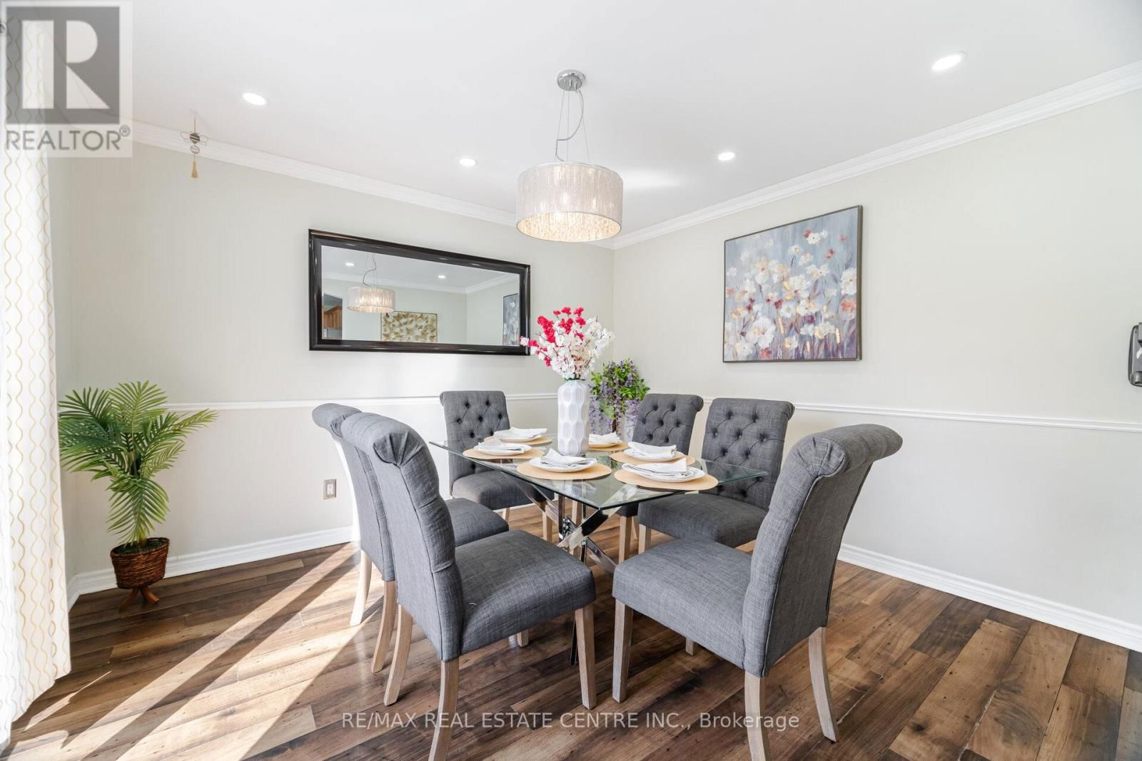 32 EAST 44TH STREET Image 14