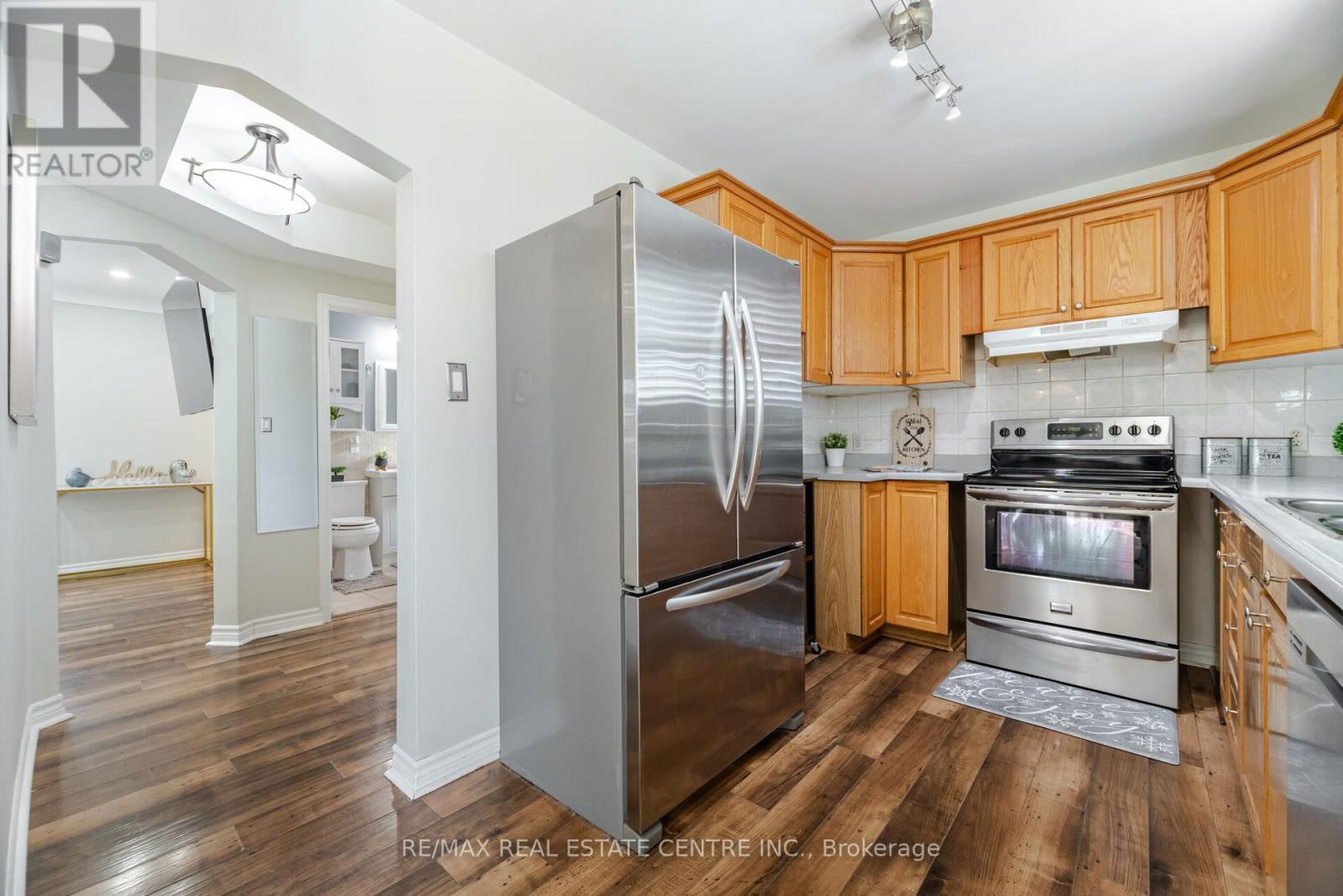 32 EAST 44TH STREET Image 9