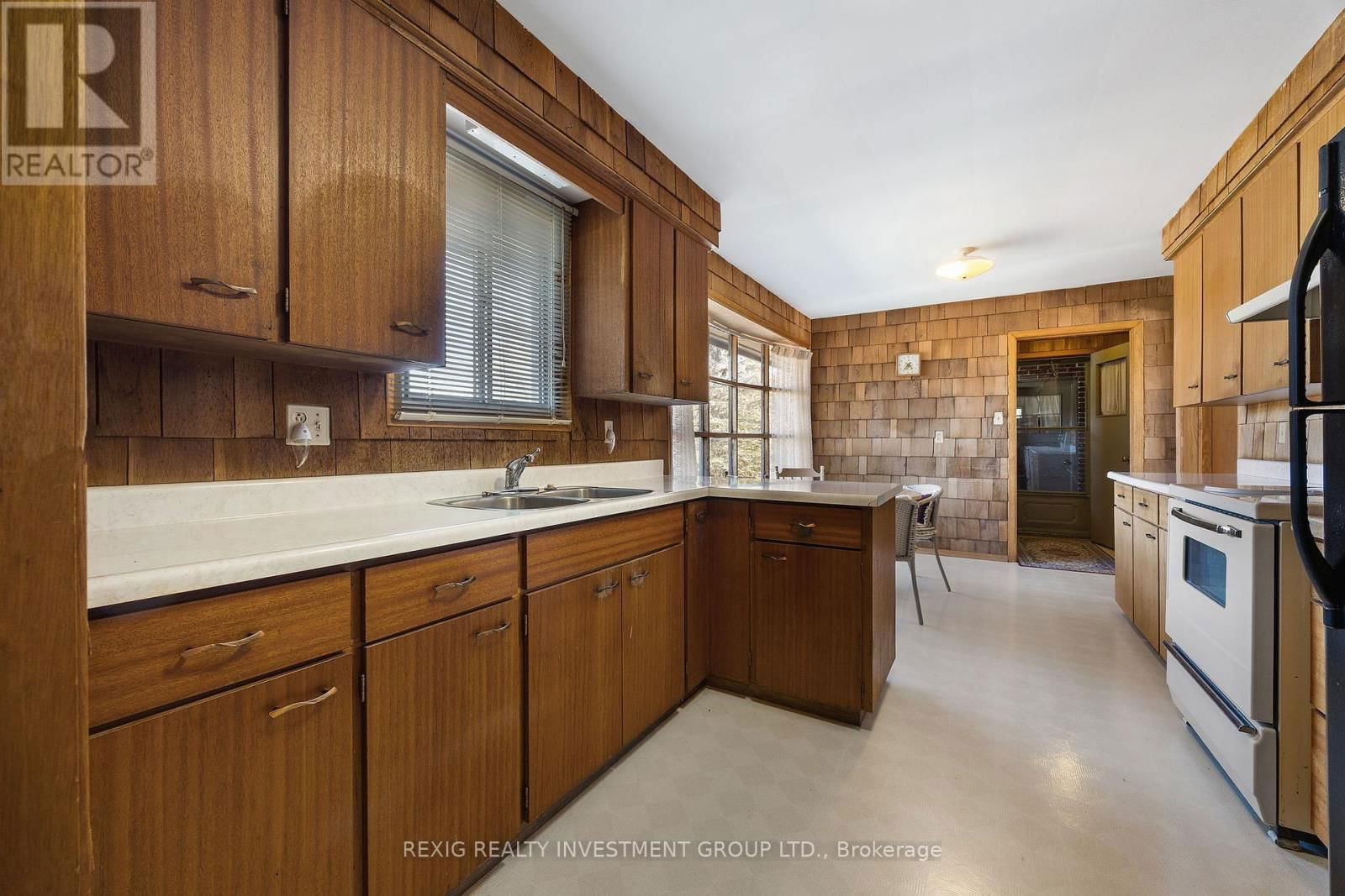 5114 ALLAN PATH Image 11