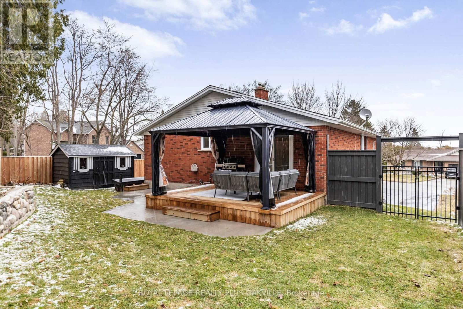 4 RONALD ROAD Image 4