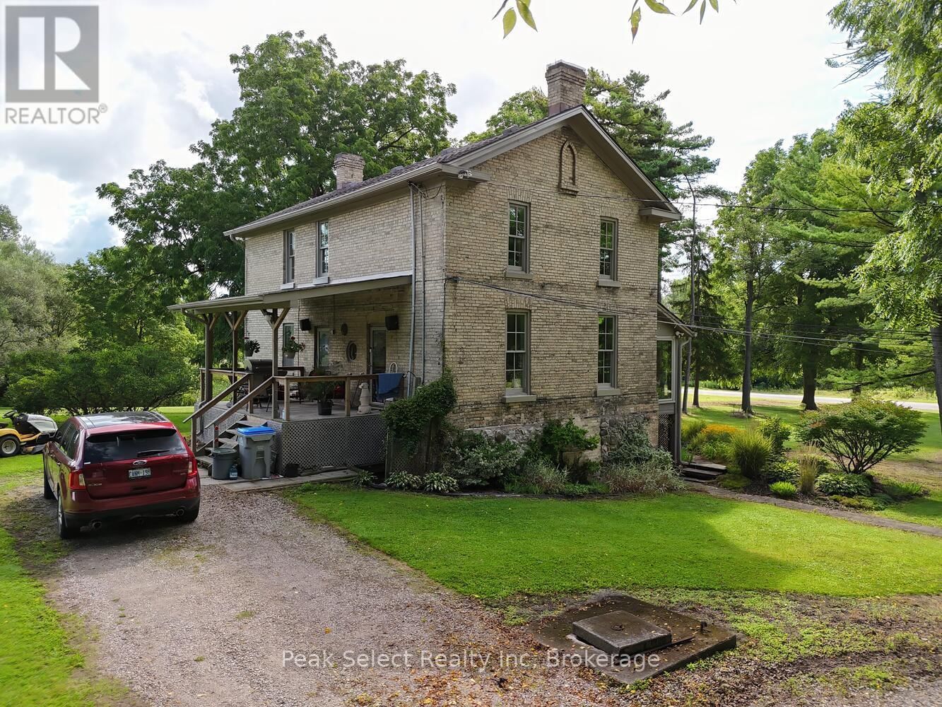 1511 GAINSBOROUGH ROAD Image 6