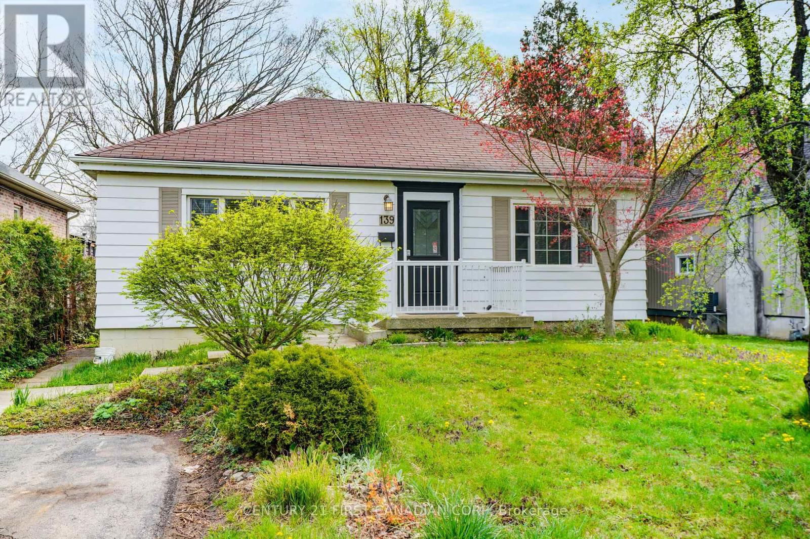 139 BRITANNIA AVENUE Image 2
