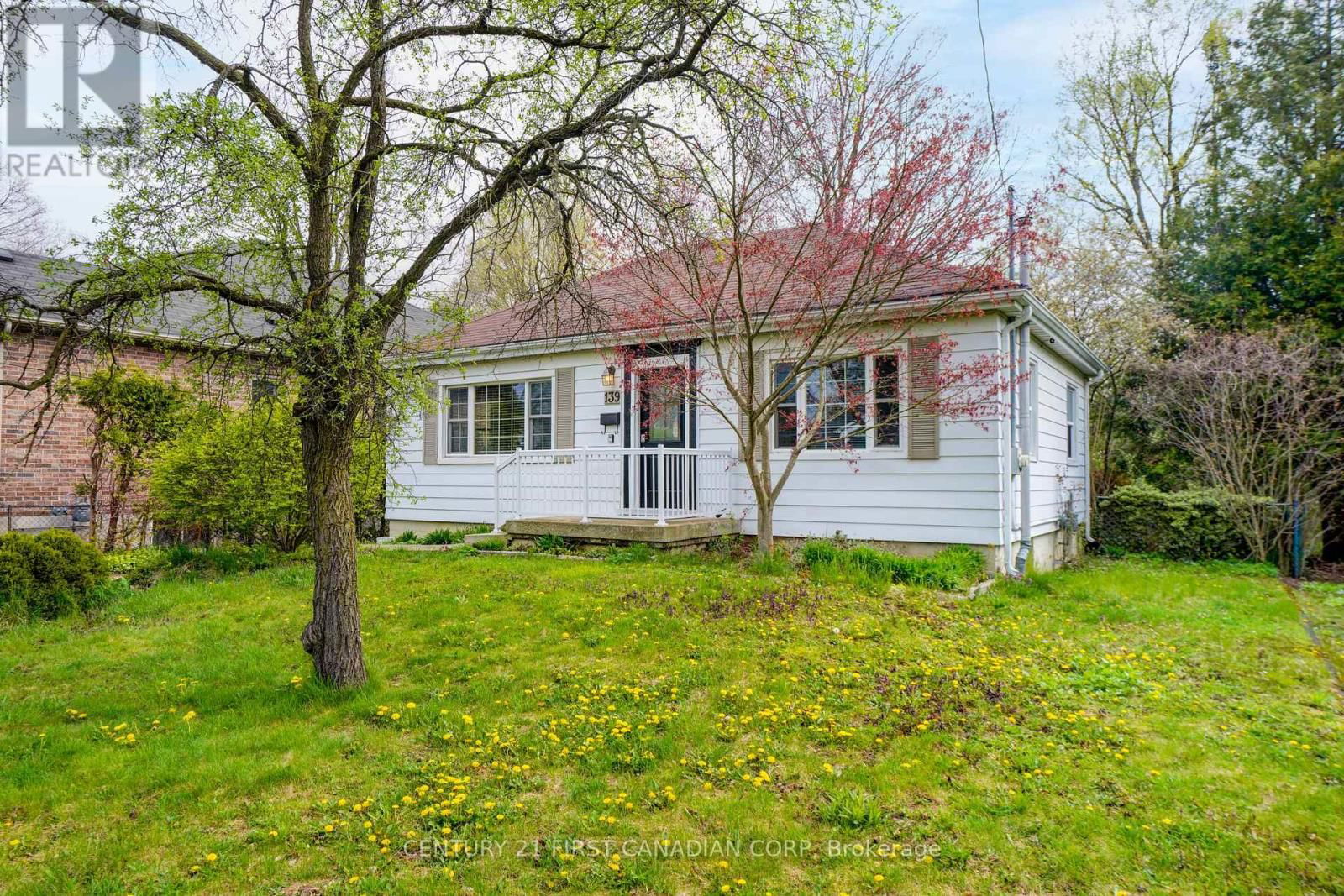 139 BRITANNIA AVENUE Image 3
