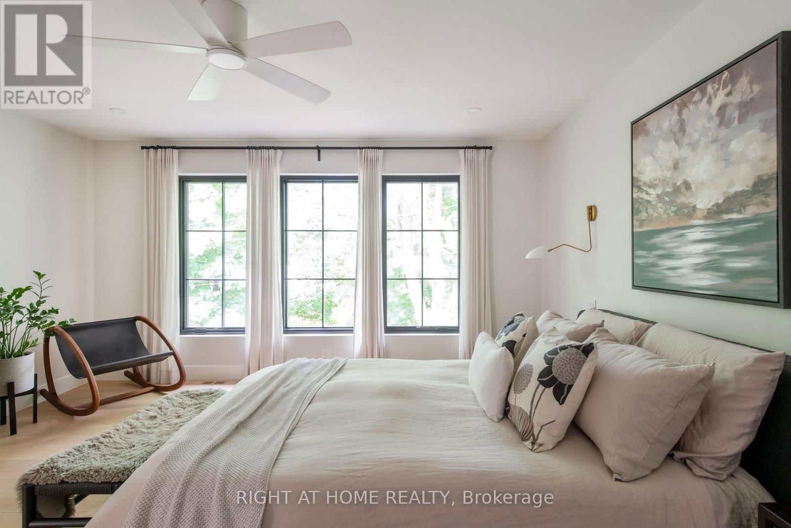 421 FRASER AVENUE Image 20