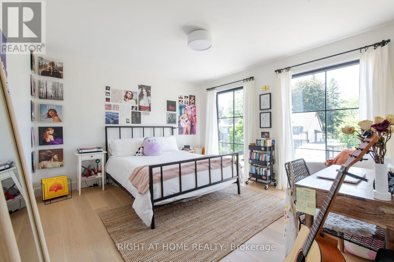 421 FRASER AVENUE Image 27