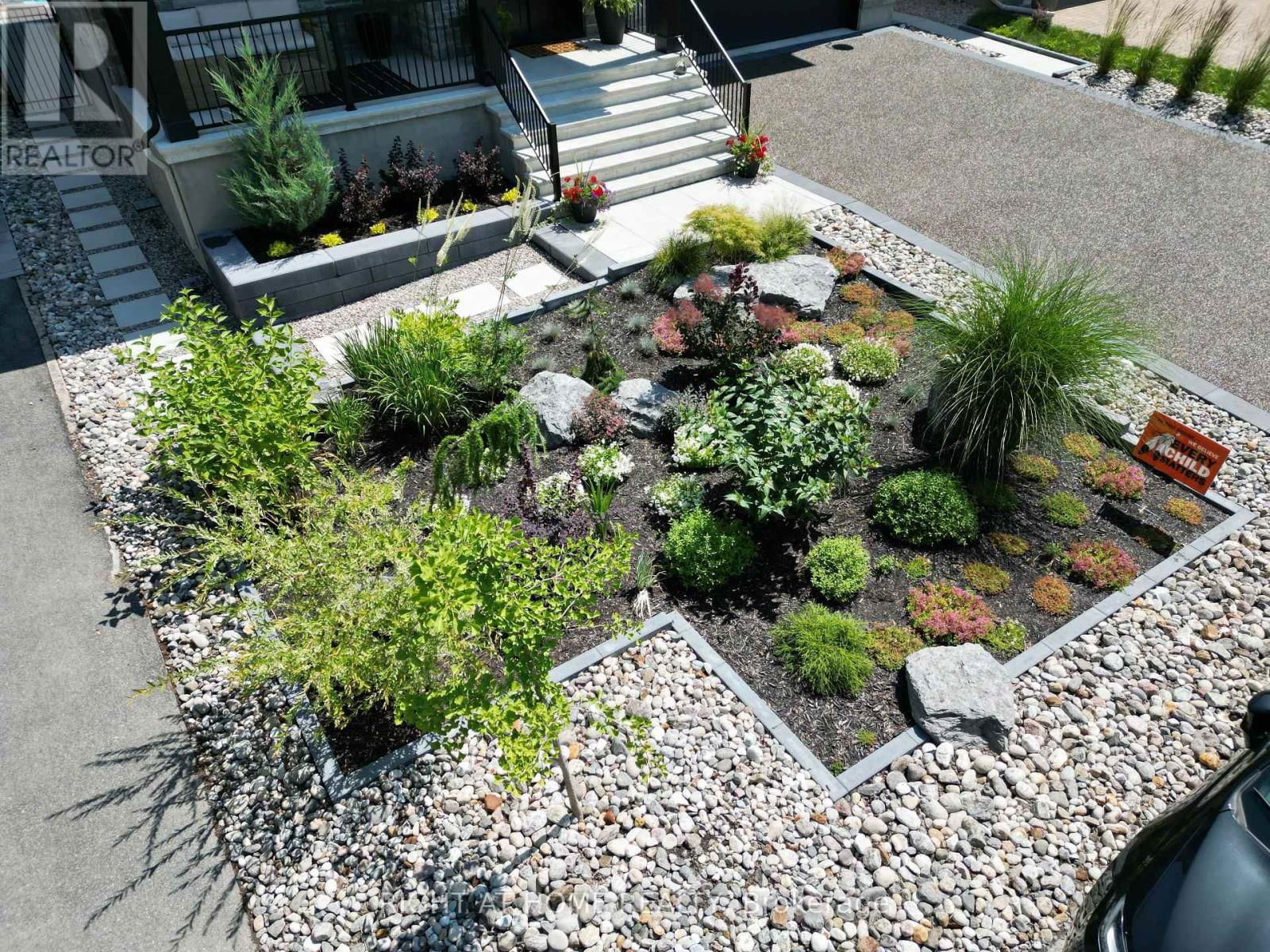 421 FRASER AVENUE Image 48