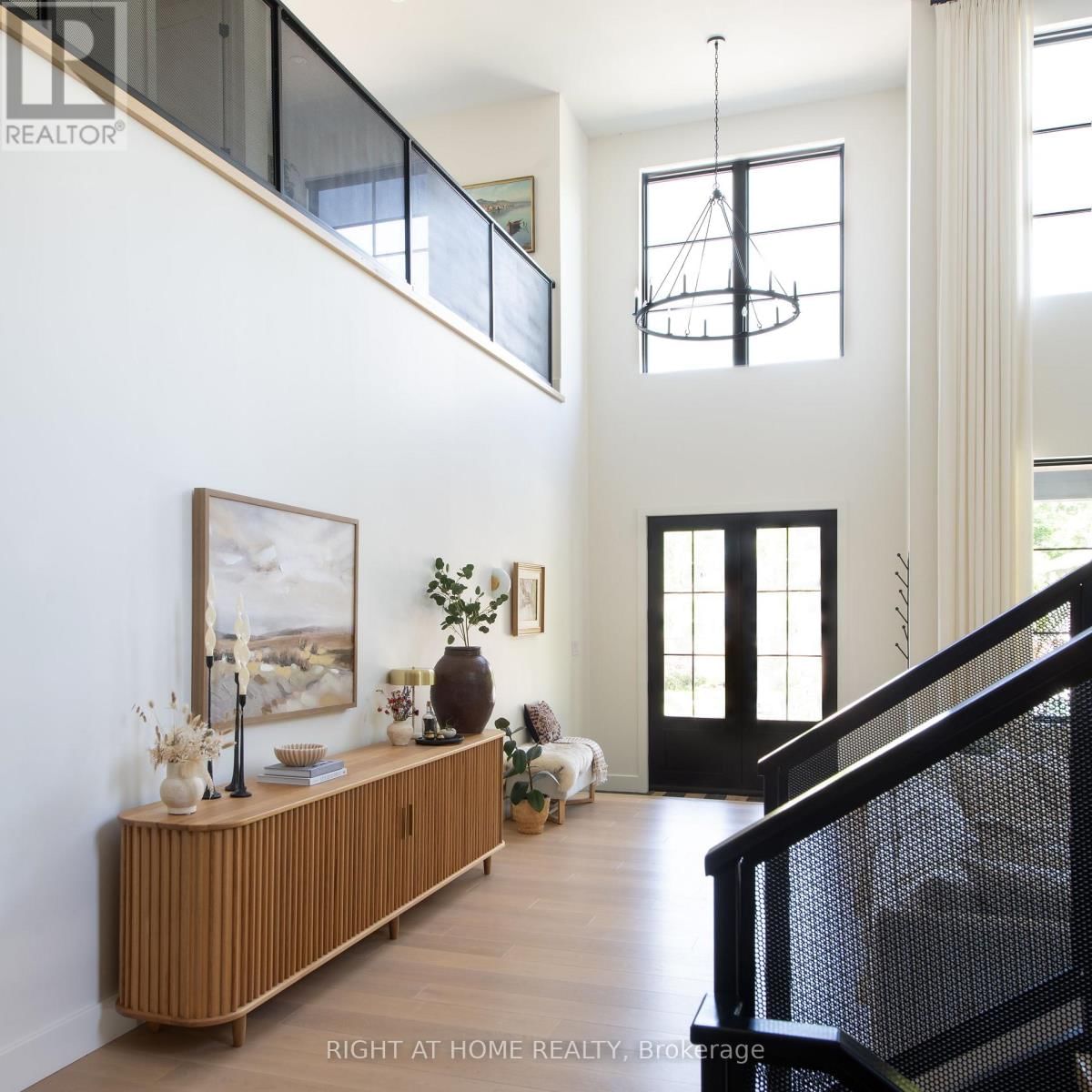 421 FRASER AVENUE Image 5