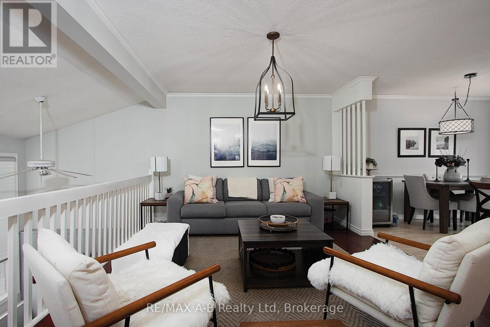 398 DAYNA CRESCENT Image 7