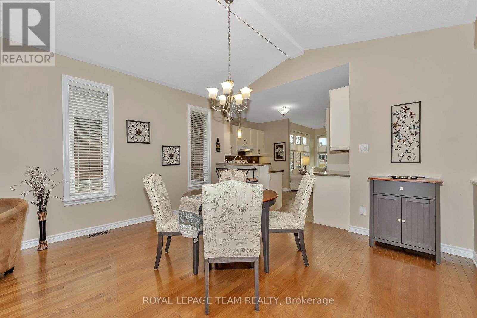 24 MAGNOLIA WAY Image 14