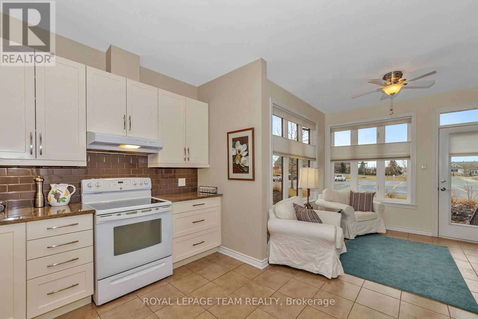24 MAGNOLIA WAY Image 17