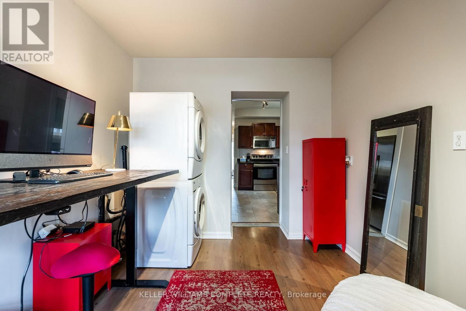 48 WEST 3RD STREET Image 13