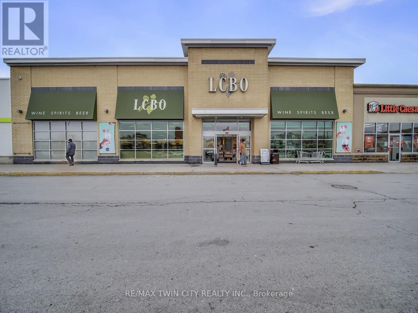 112 - 7 ERIE AVENUE Image 20