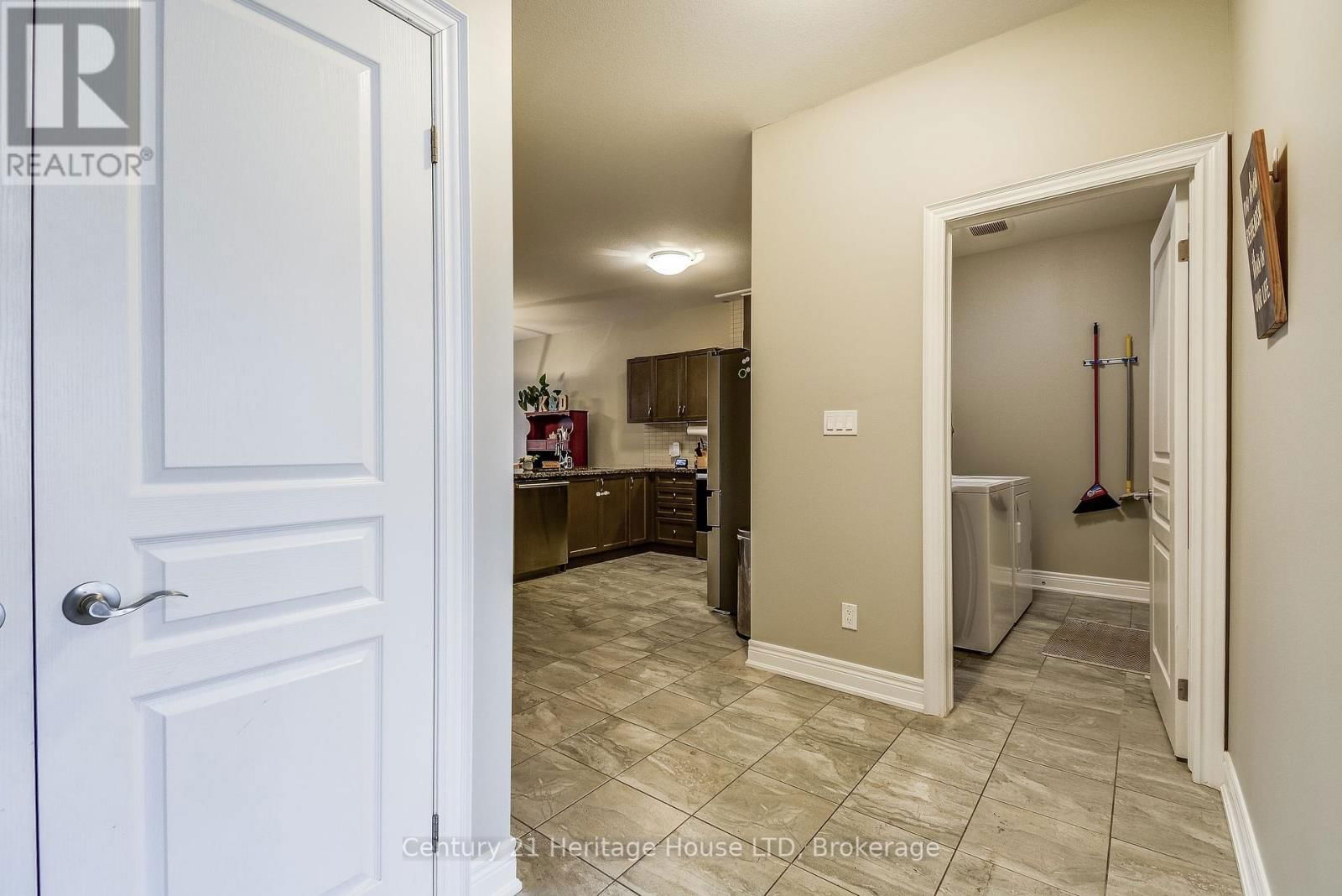 1021 MEADOWOOD STREET Image 5