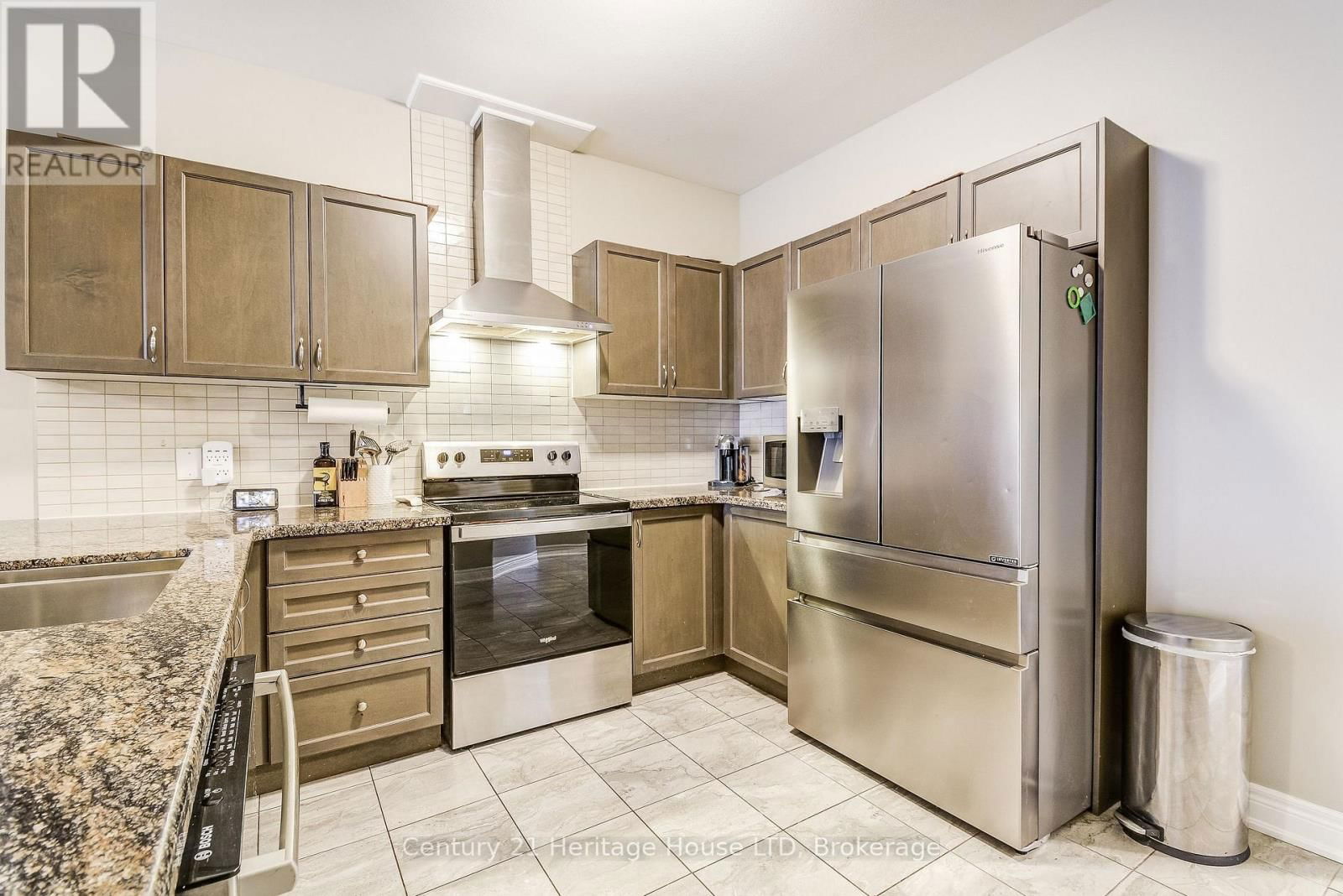 1021 MEADOWOOD STREET Image 9
