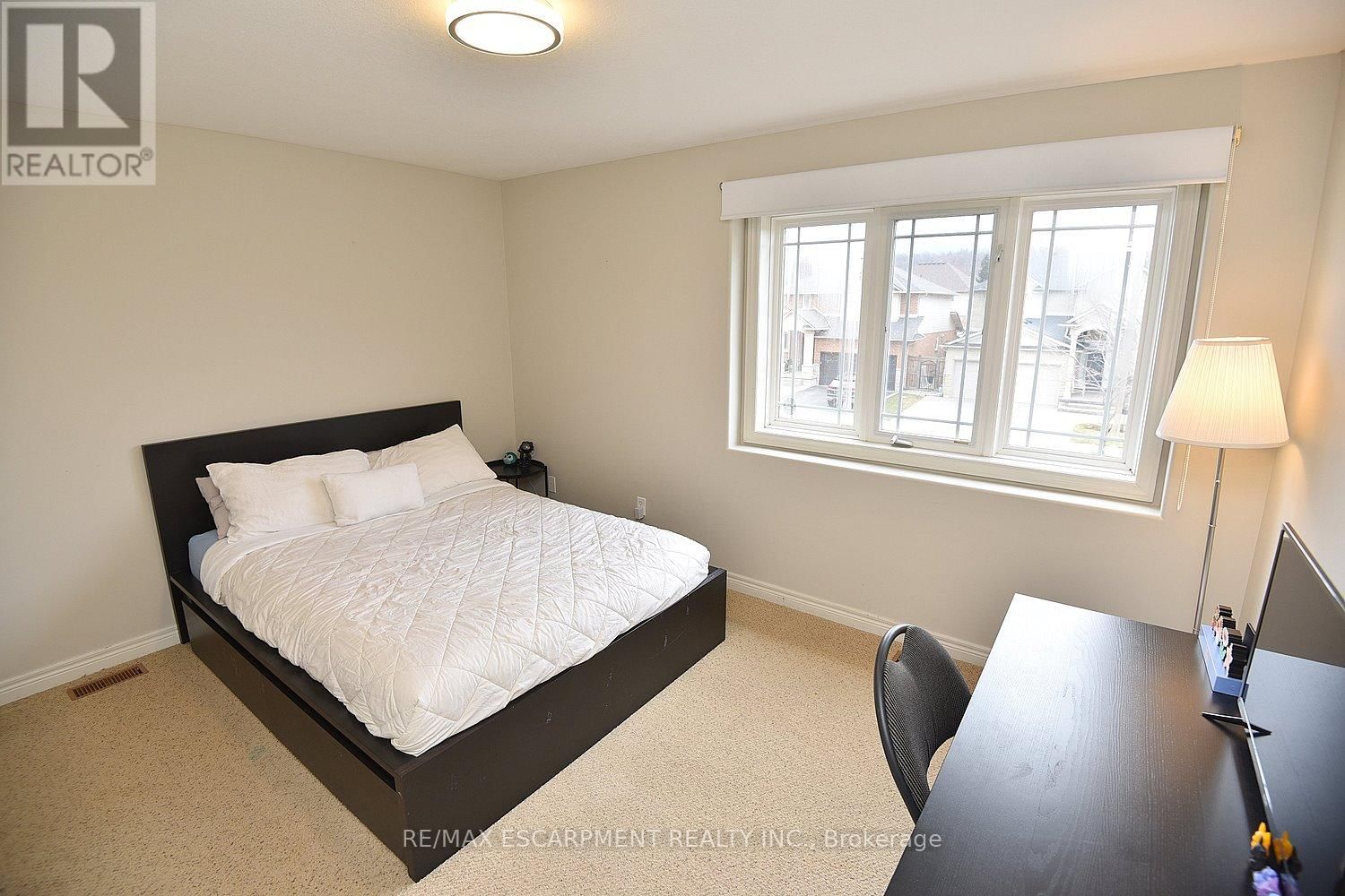 47 PLUM TREE LANE Image 23