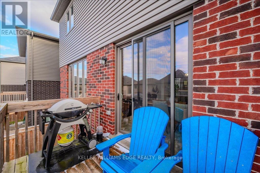 4077 THOMAS STREET Image 23