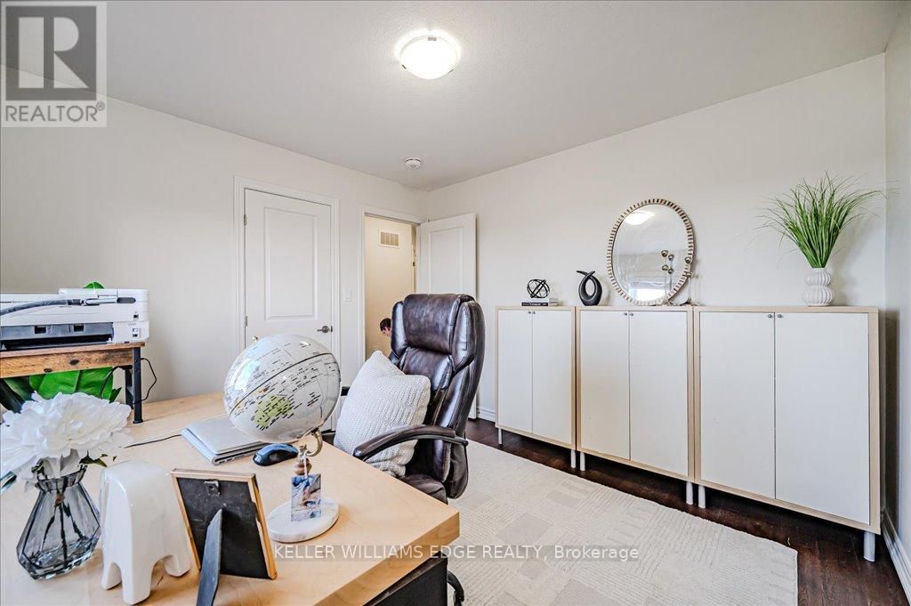 4077 THOMAS STREET Image 32