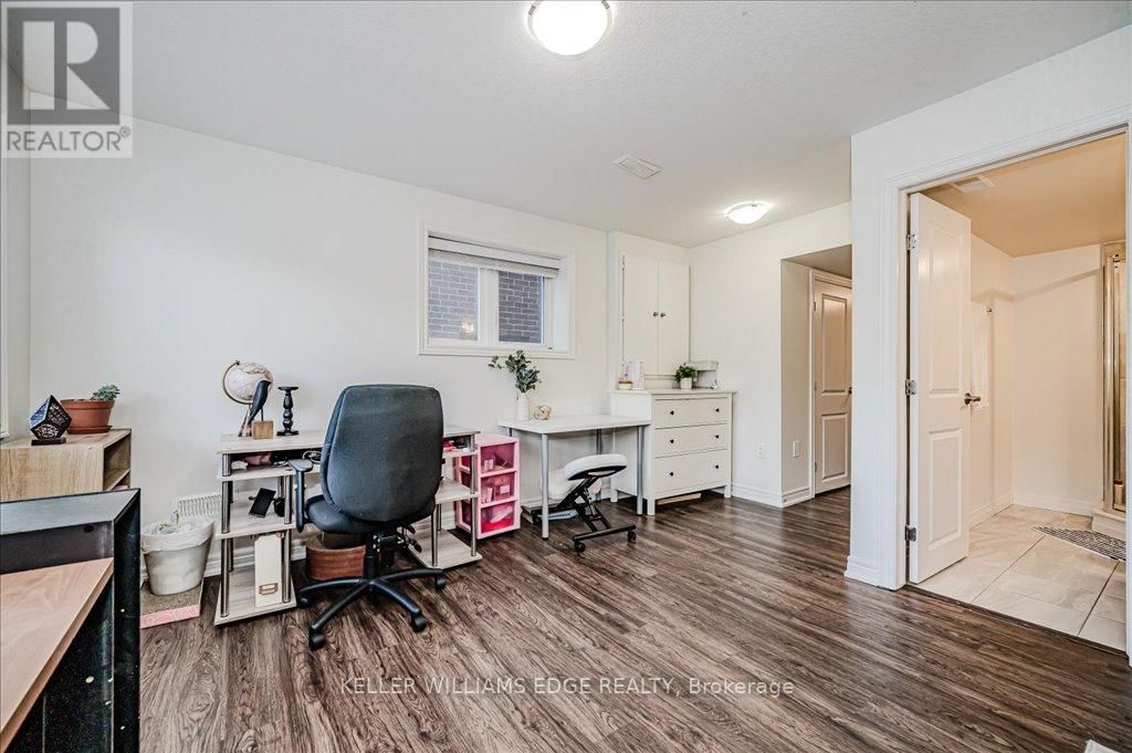 4077 THOMAS STREET Image 38
