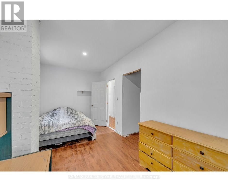 7523 OAK RIDGES DRIVE Image 13