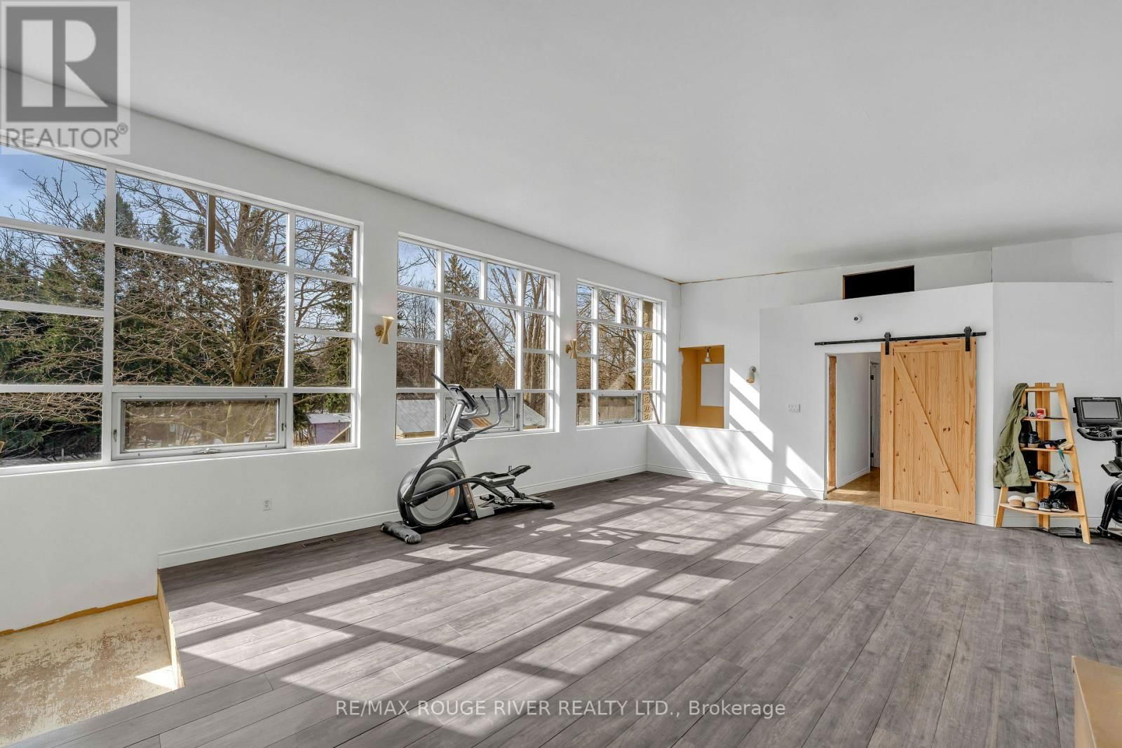 7523 OAK RIDGES DRIVE Image 20